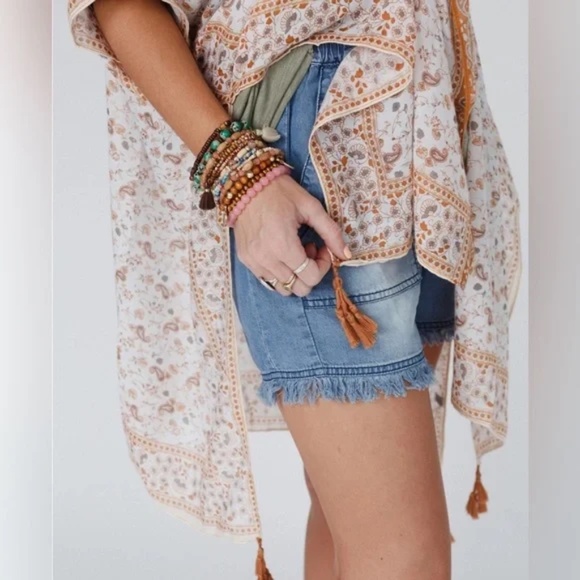 Camel Ditsy Floral Paisley Kimono Open Wrap Coverup Top One Size - Picture 2 of 5